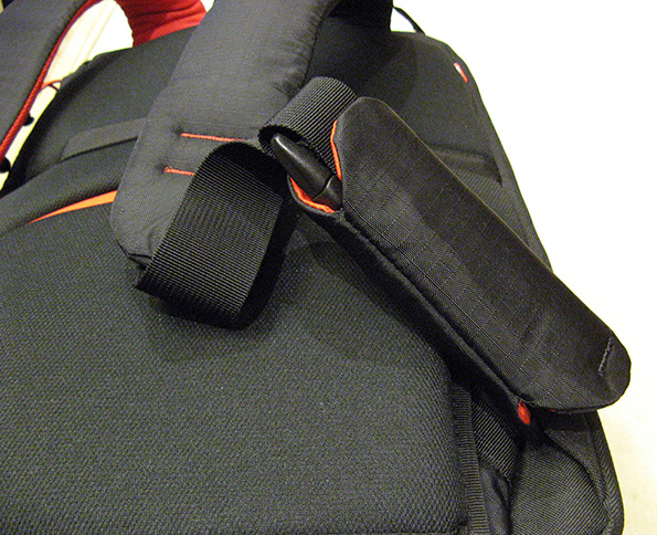 Manfrotto PL-3N1-36 Camera backpack bottom shoulder straps cover.