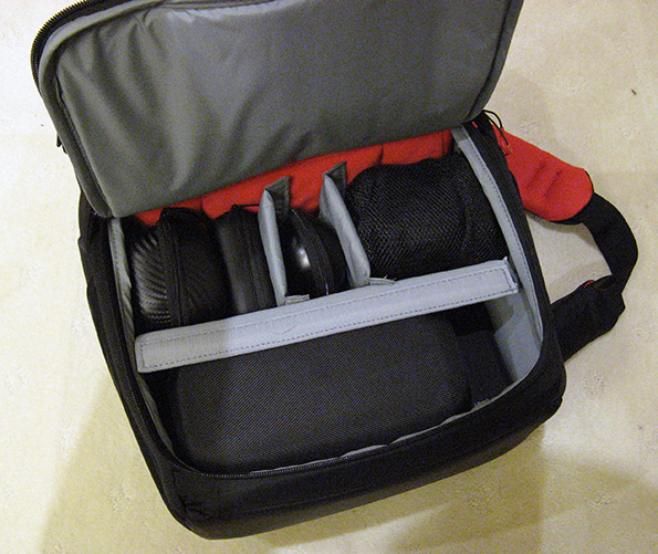 Bottom compartment of Manfrotto 3N1-36 backpack